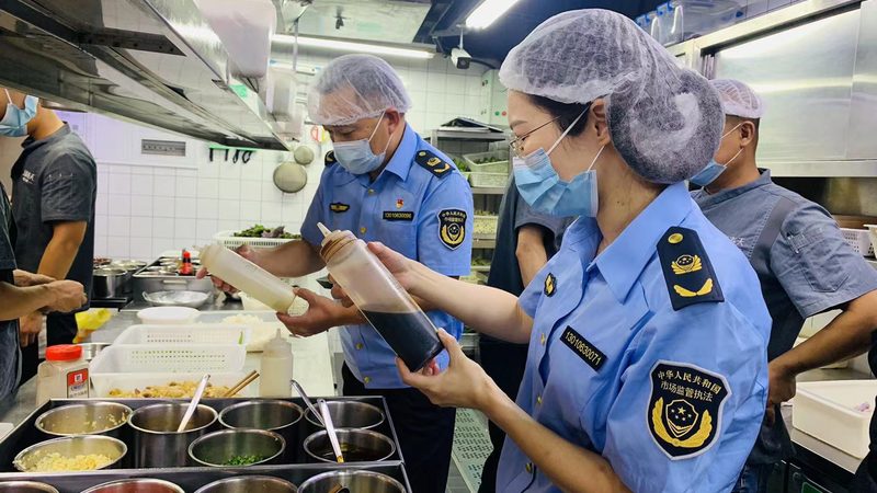 成都零食批发市场电商供货：揭秘电商崛起背后的逻辑